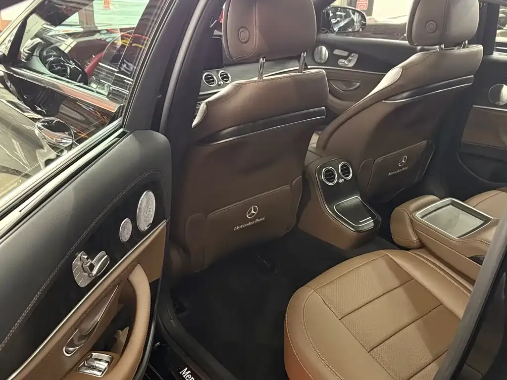 Mercedes-Benz E-Class 2021 из CN, фото 2