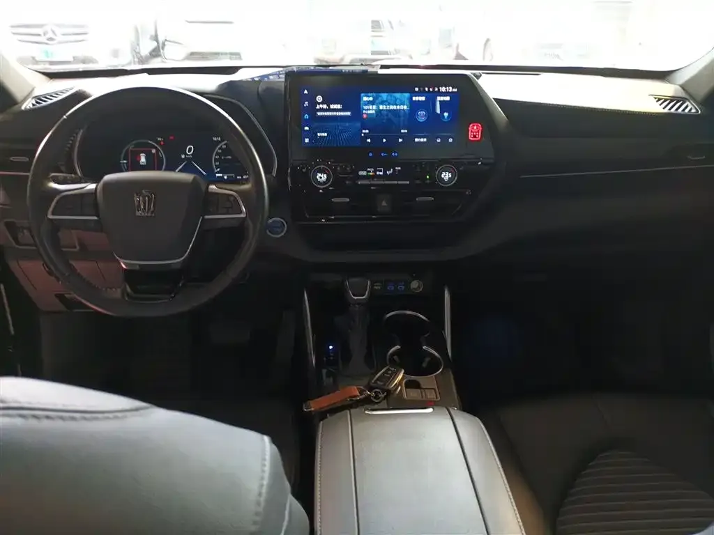 Toyota Crown Kluger 2022 из CN, фото 3