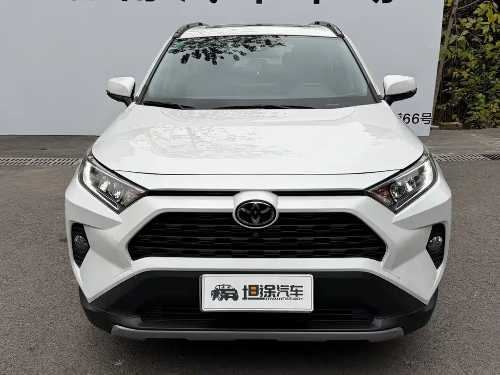 Toyota RAV4 2021 из CN, фото 8