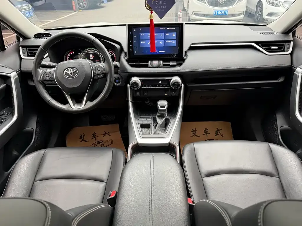 Toyota RAV4 2021 из CN, фото 3