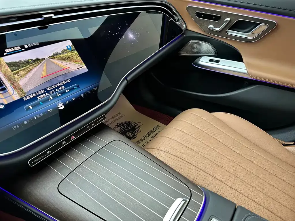 Mercedes-Benz E-Class 2025 из CN, фото 4