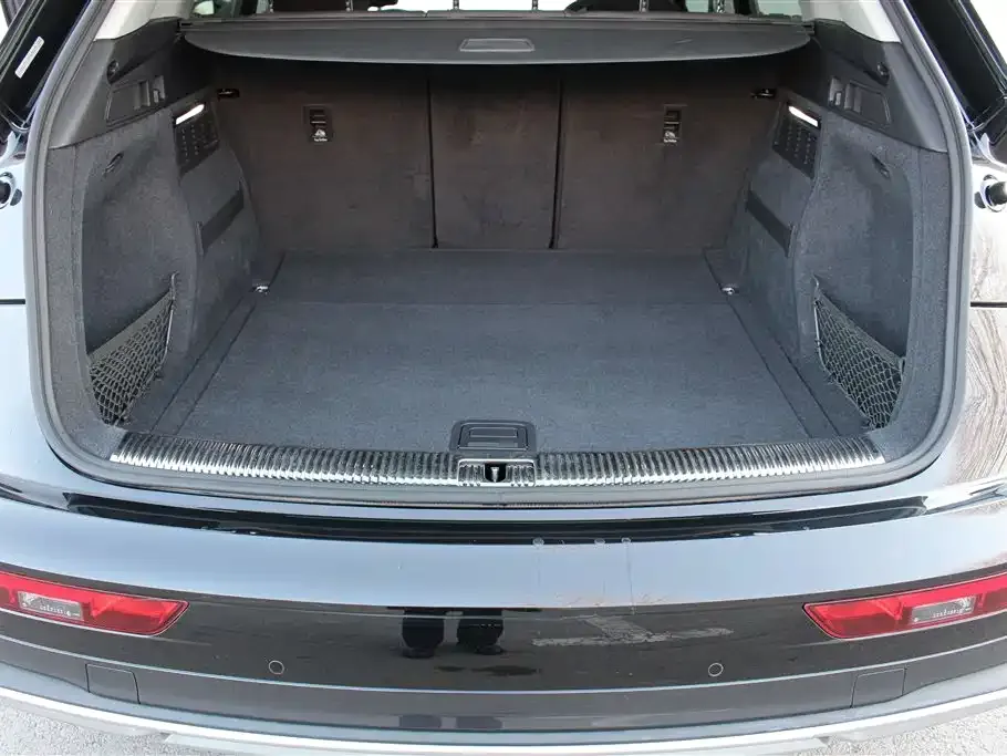 Audi Q5L 2021 из CN, фото 8