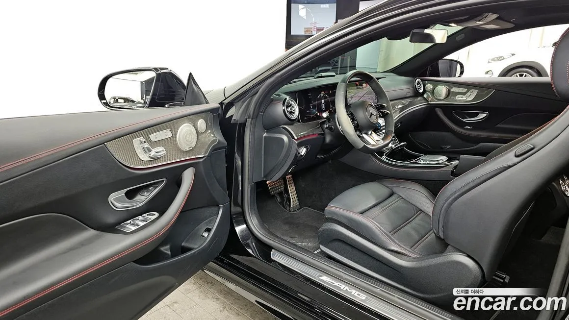Mercedes-Benz E-Class — фото 10