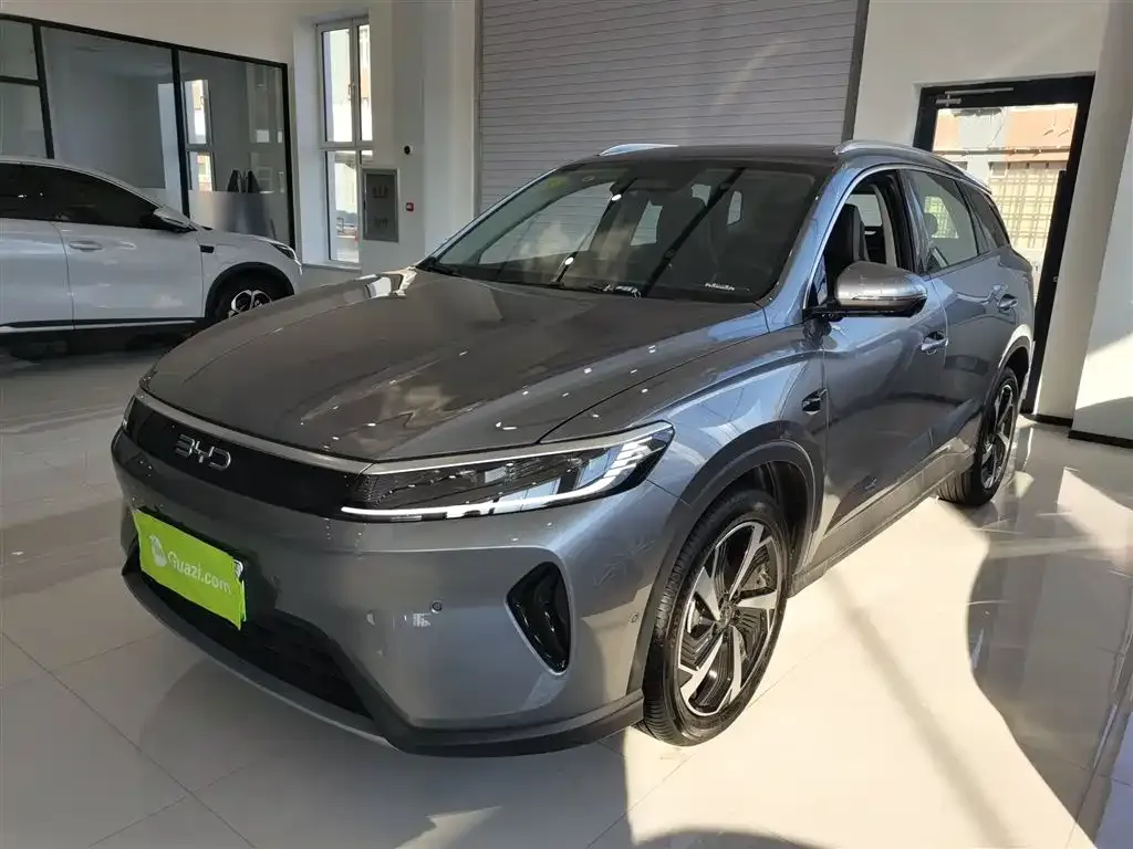 BYD Seal 05 DM-i — фото 1