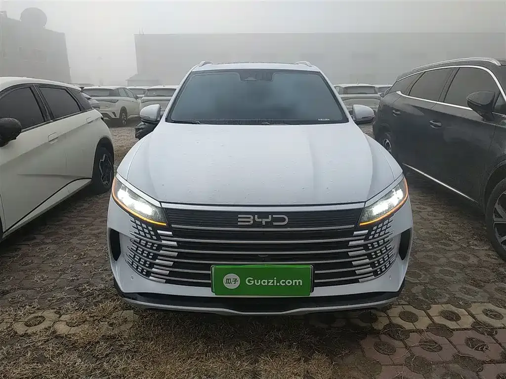 BYD Seal 05 DM-i — фото 7