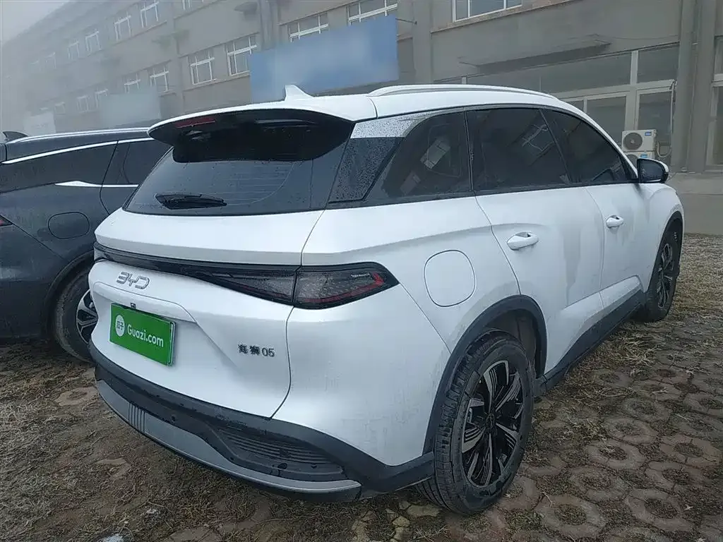 BYD Seal 05 DM-i — фото 3