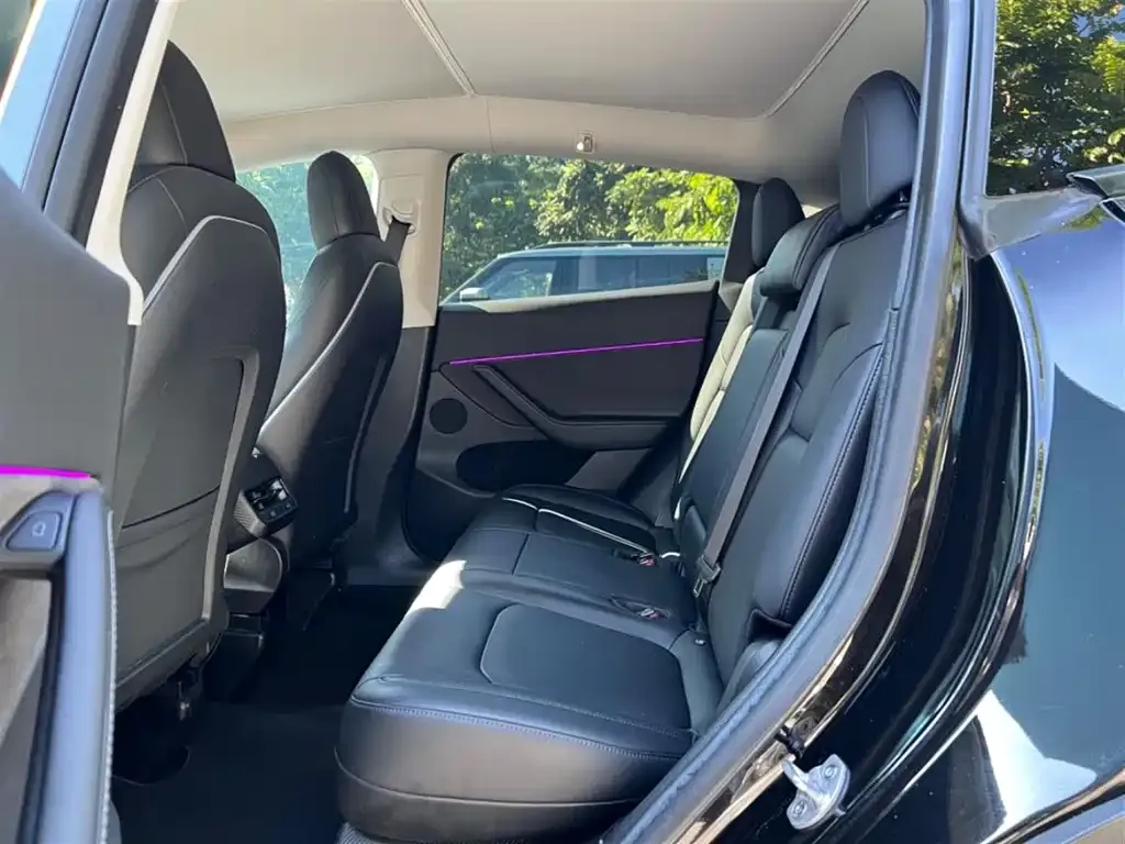 Tesla Model Y 2022 из CN, фото 2
