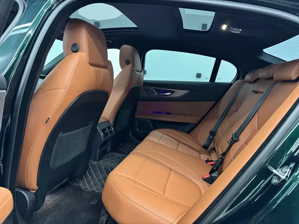 Jaguar XEL 2025 из CN, фото 5