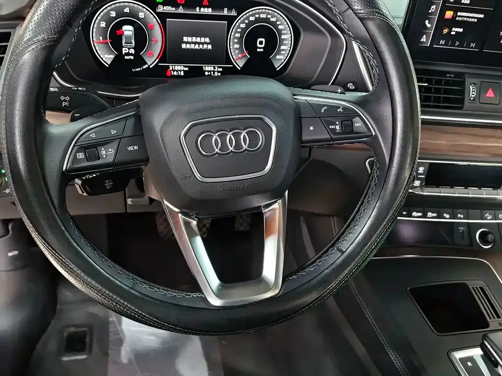Audi Q5L 2022 из CN, фото 7