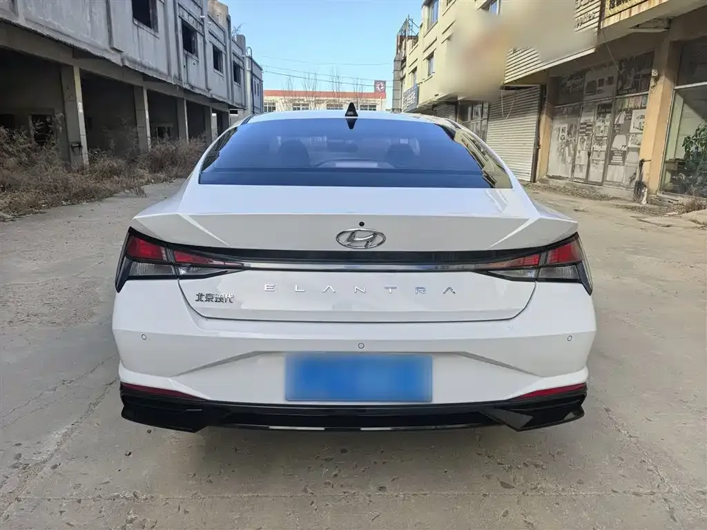 Hyundai Elantra 2023 из CN, фото 6
