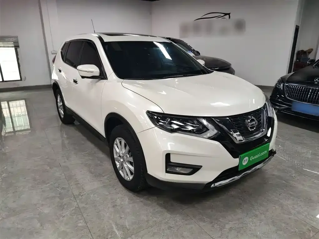 Nissan X-Trail — фото 4