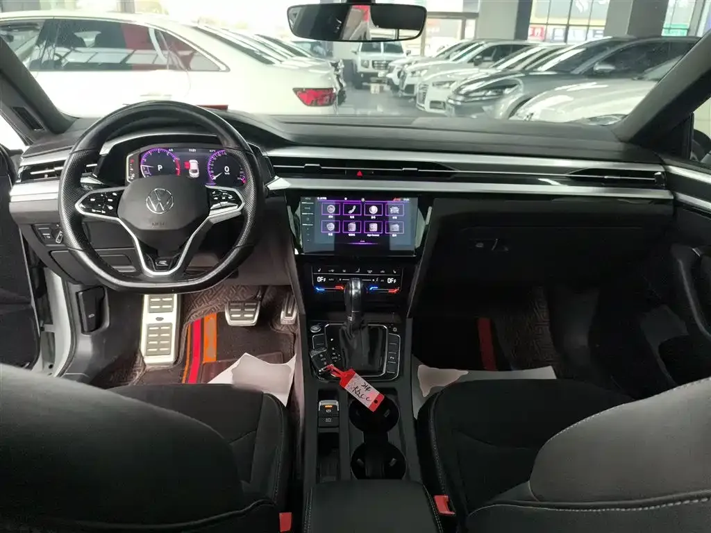 Volkswagen CC 2021 из CN, фото 9