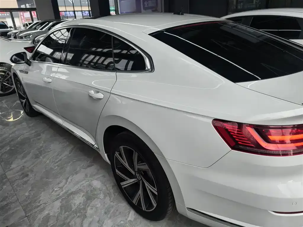Volkswagen CC 2021 из CN, фото 3