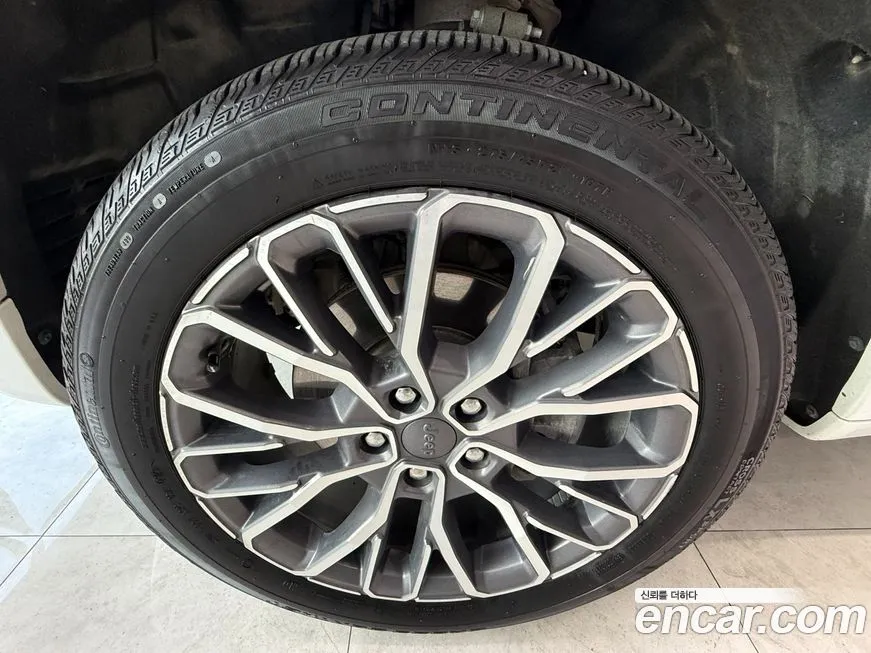 Jeep Cherokee 2023 из KR, фото 5