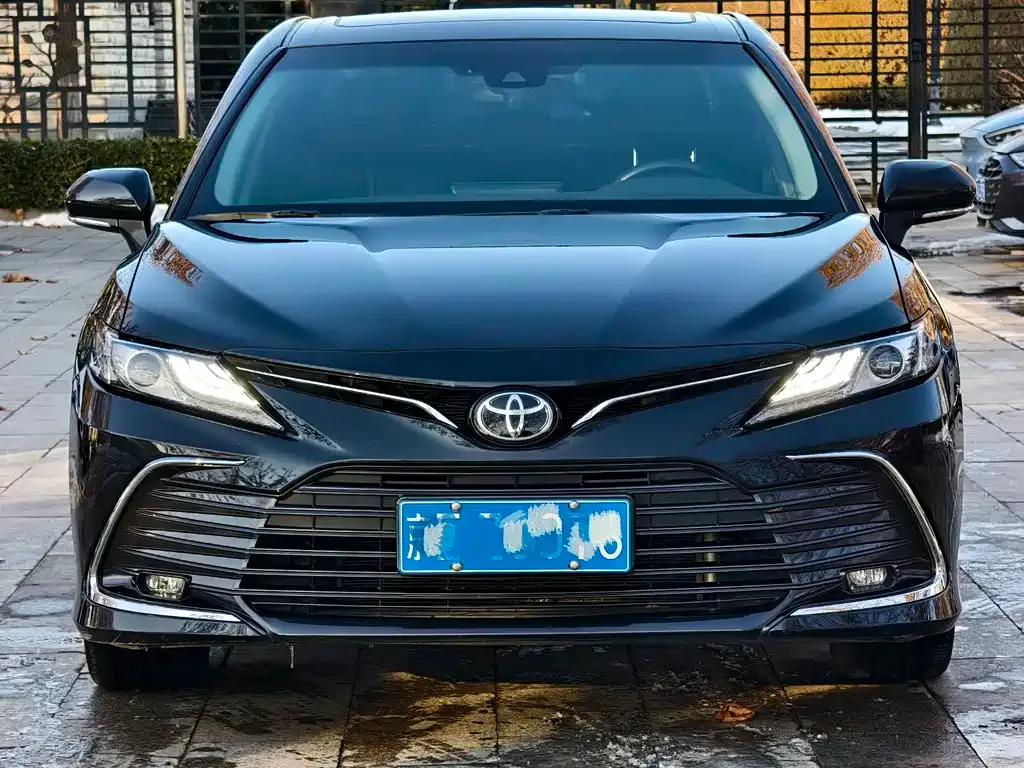 Toyota Camry 2023 из CN, фото 3