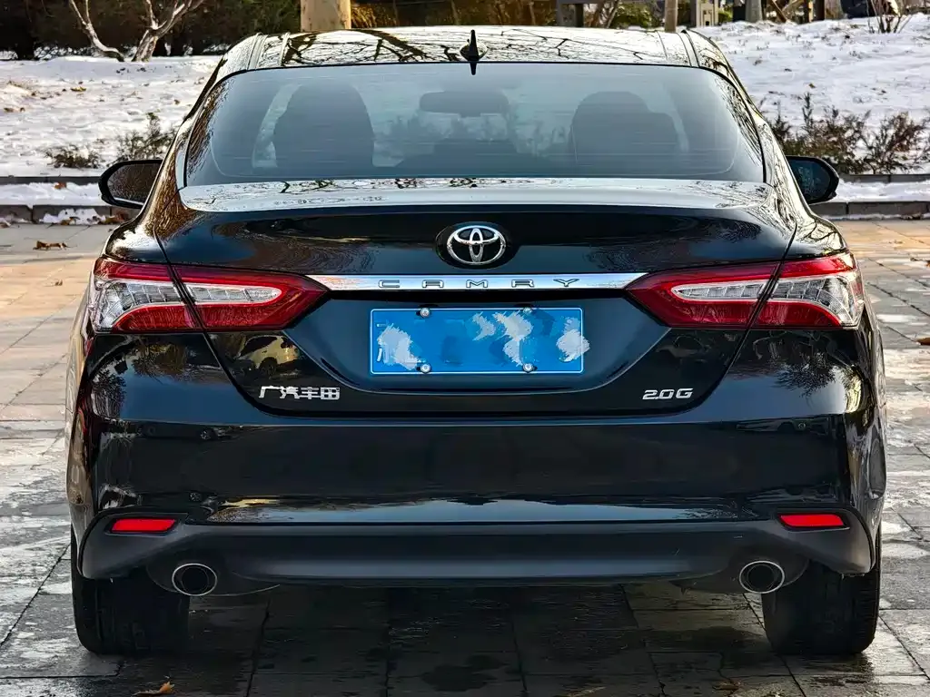 Toyota Camry 2023 из CN, фото 4