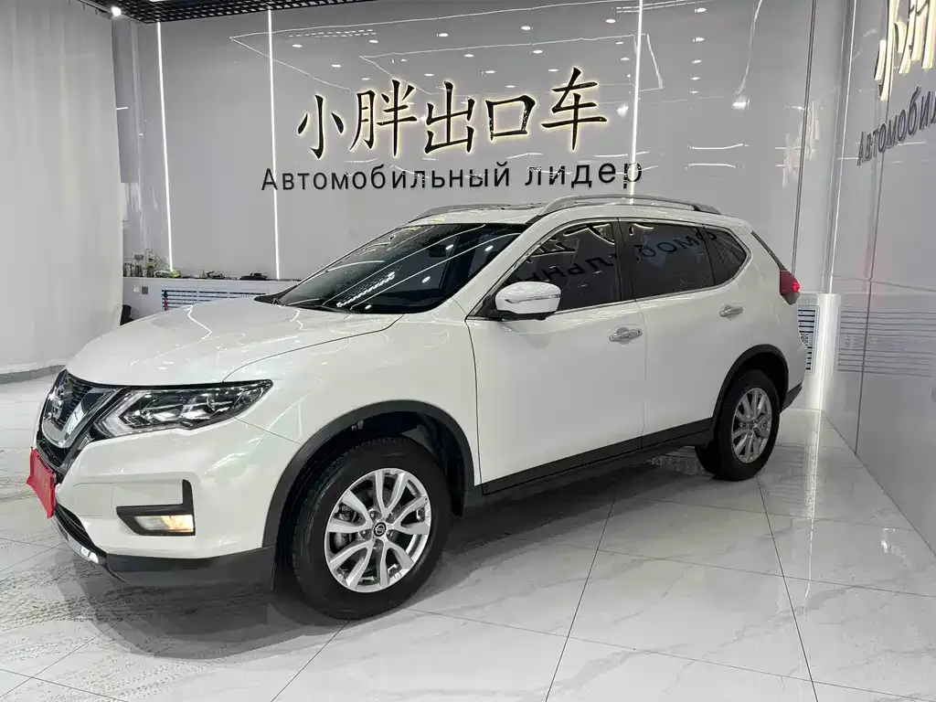 Nissan X-Trail 2022 из CN, фото 1