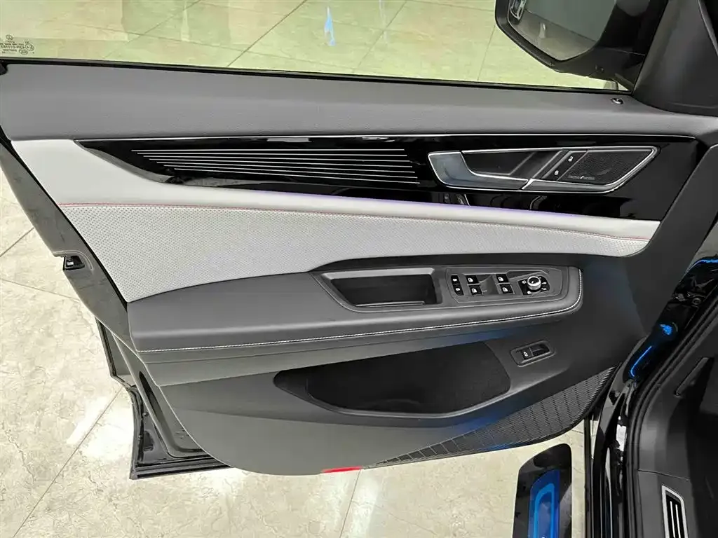 Volkswagen Teramont 2024 из CN, фото 4