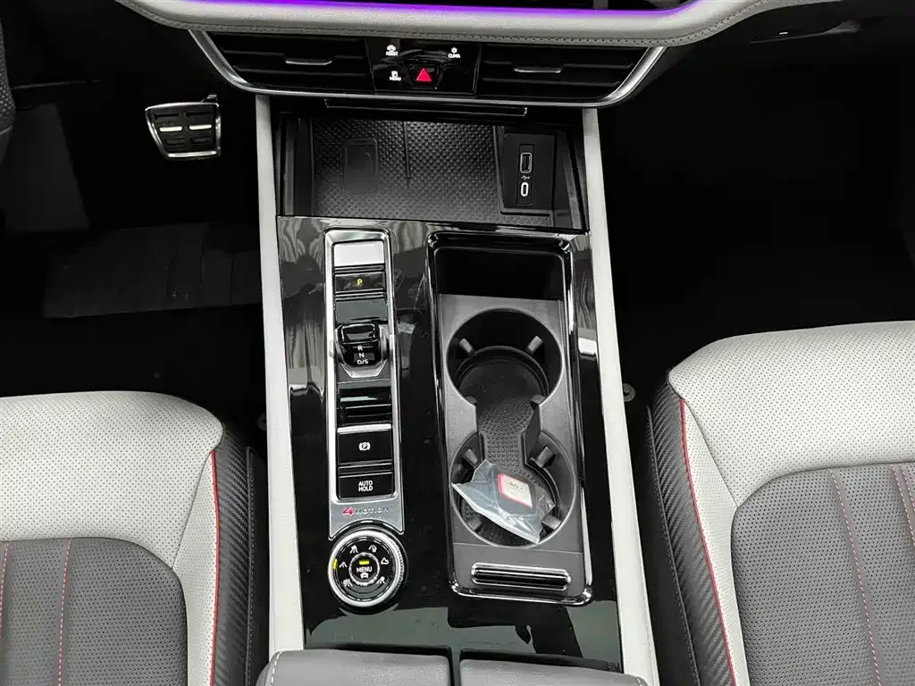 Volkswagen Teramont 2024 из CN, фото 8