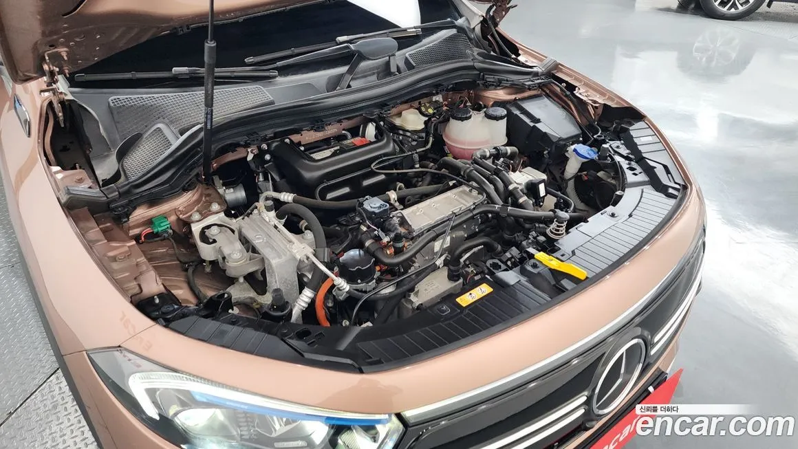Mercedes-Benz EQA 2022 из KR, фото 9