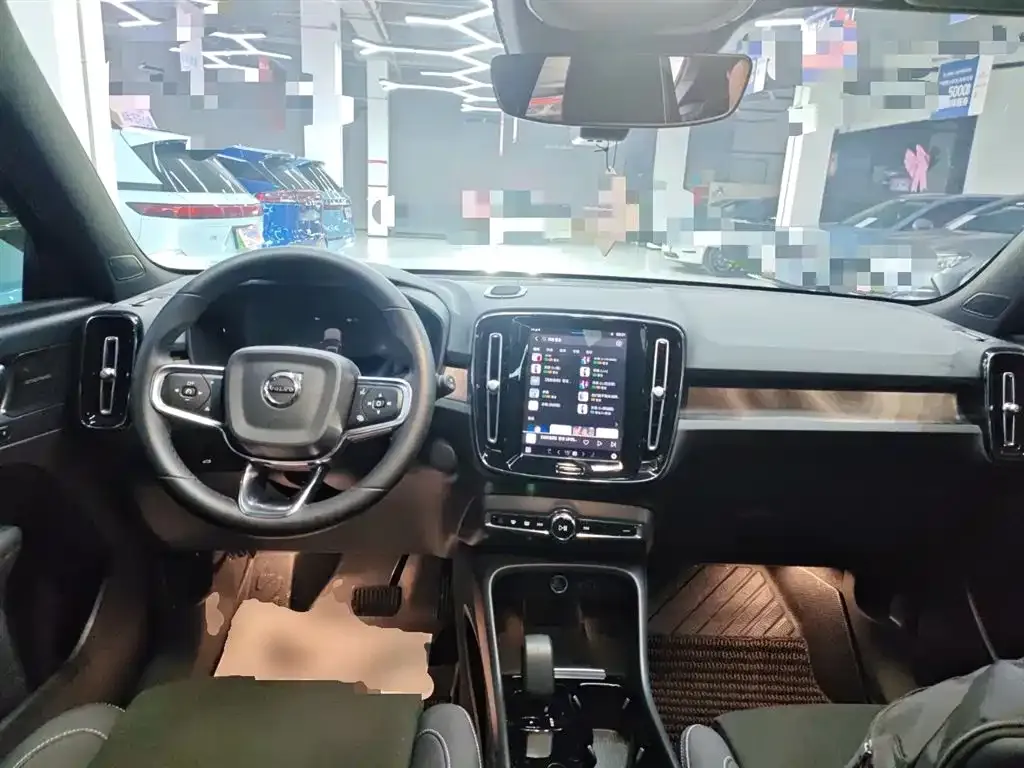Volvo XC40 NEV 2023 из CN, фото 2
