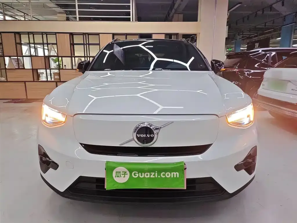 Volvo XC40 NEV 2023 из CN, фото 3
