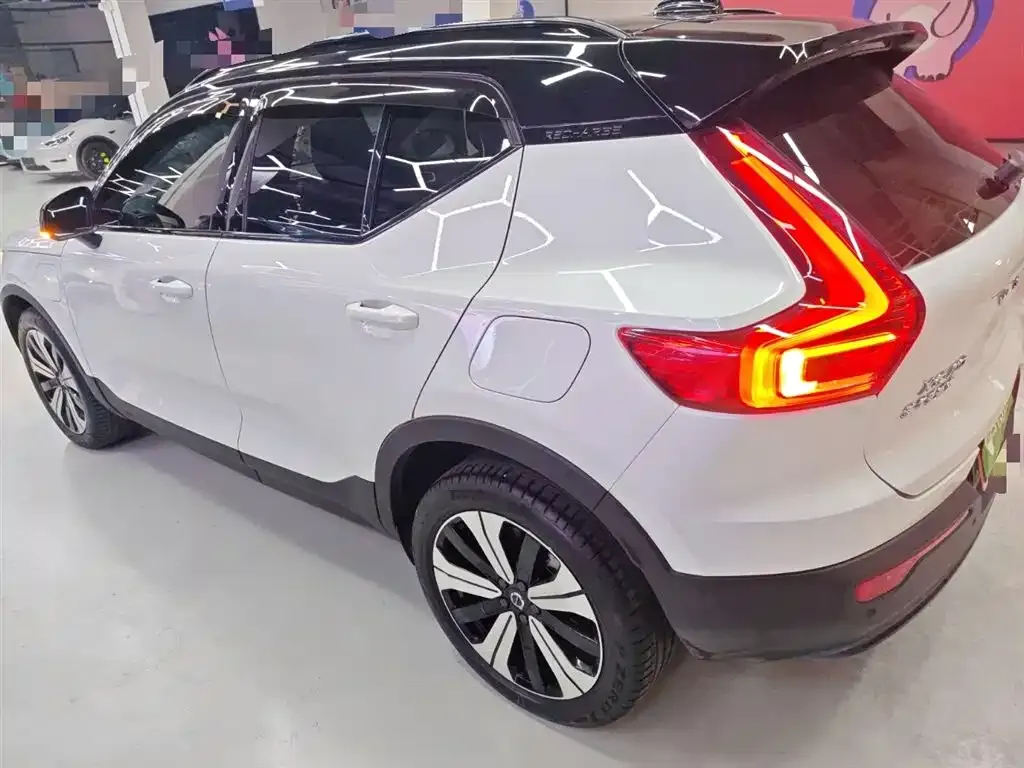 Volvo XC40 NEV 2023 из CN, фото 4
