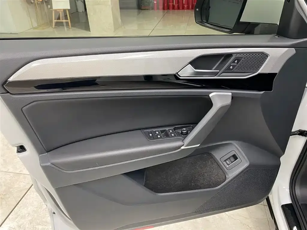 Volkswagen Tayron 2022 из CN, фото 8