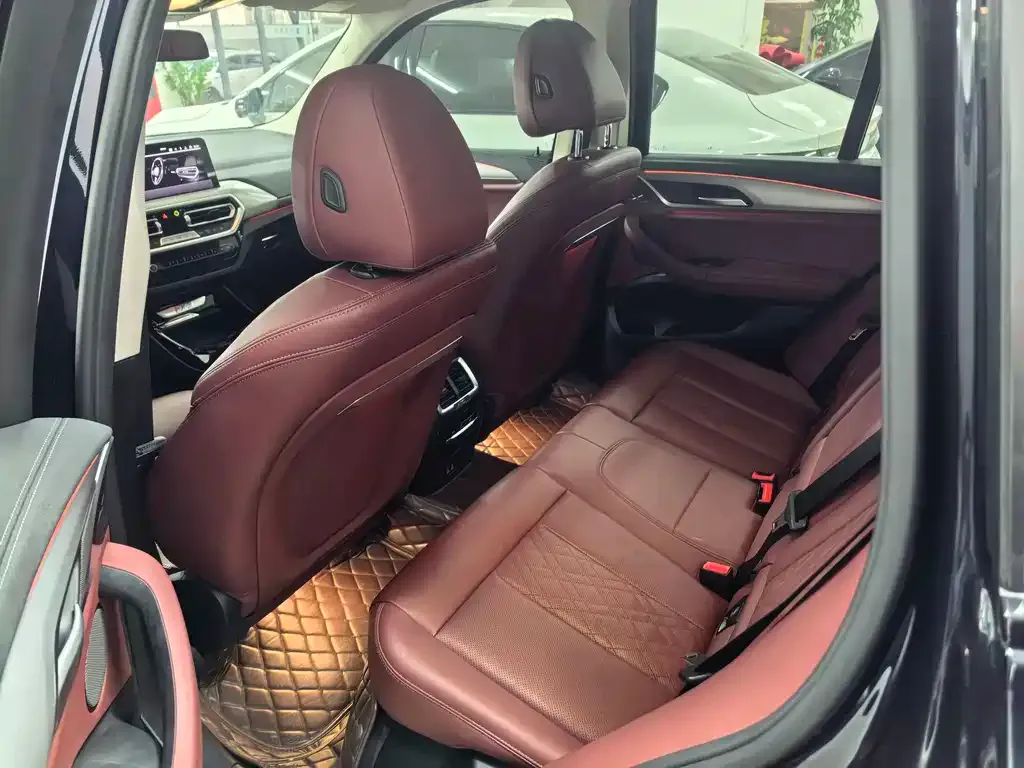 BMW iX3 2023 из CN, фото 8