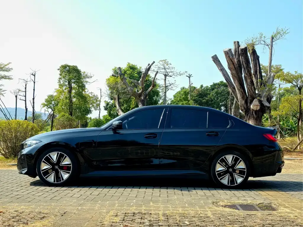 BMW i3 — фото 6