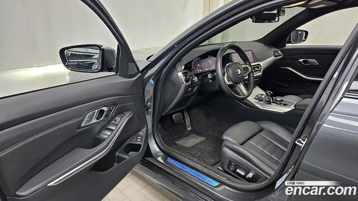 BMW 3-Series 2022 из KR, фото 10