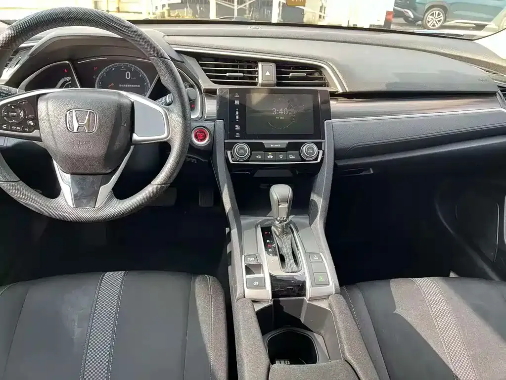 Honda Civic 2021 из CN, фото 10