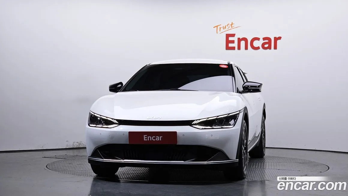 Kia EV6 2023 из KR, фото 4
