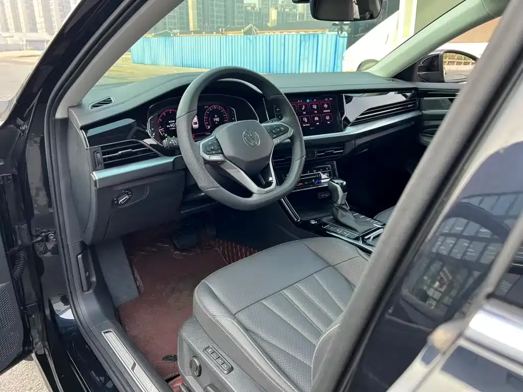 Volkswagen Passat 2024 из CN, фото 5