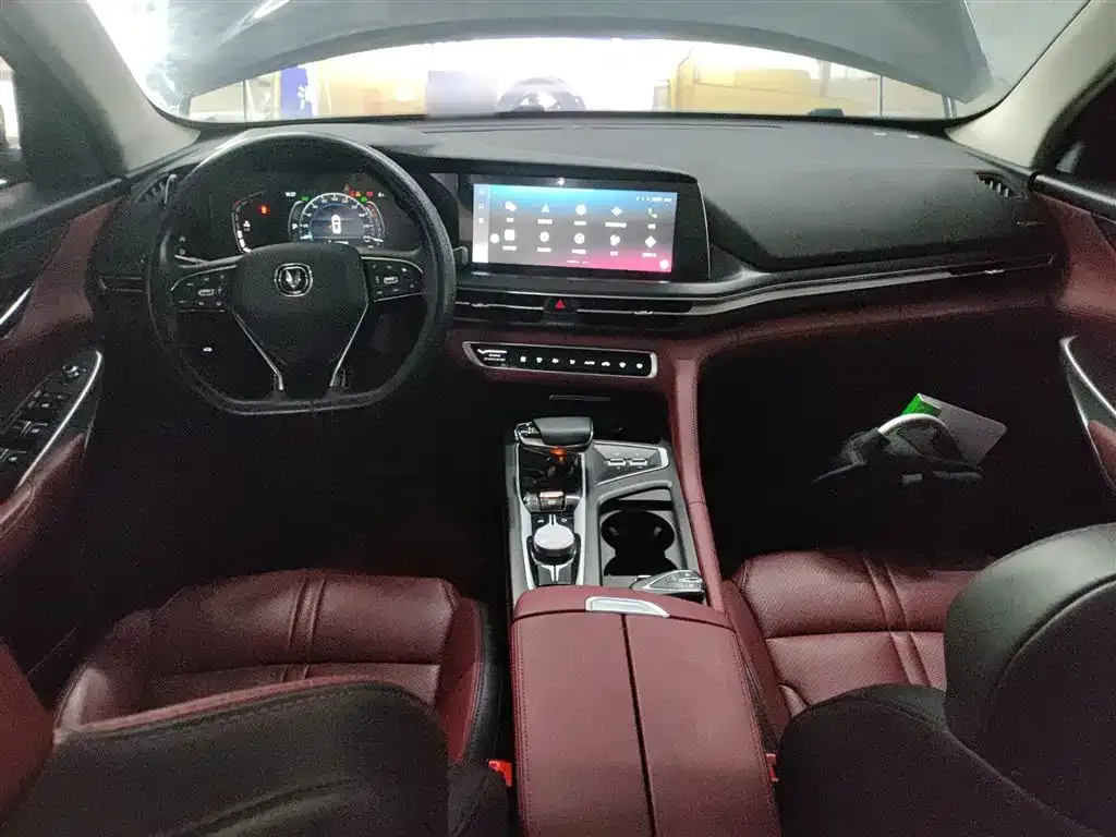Changan CS75PLUS — фото 9
