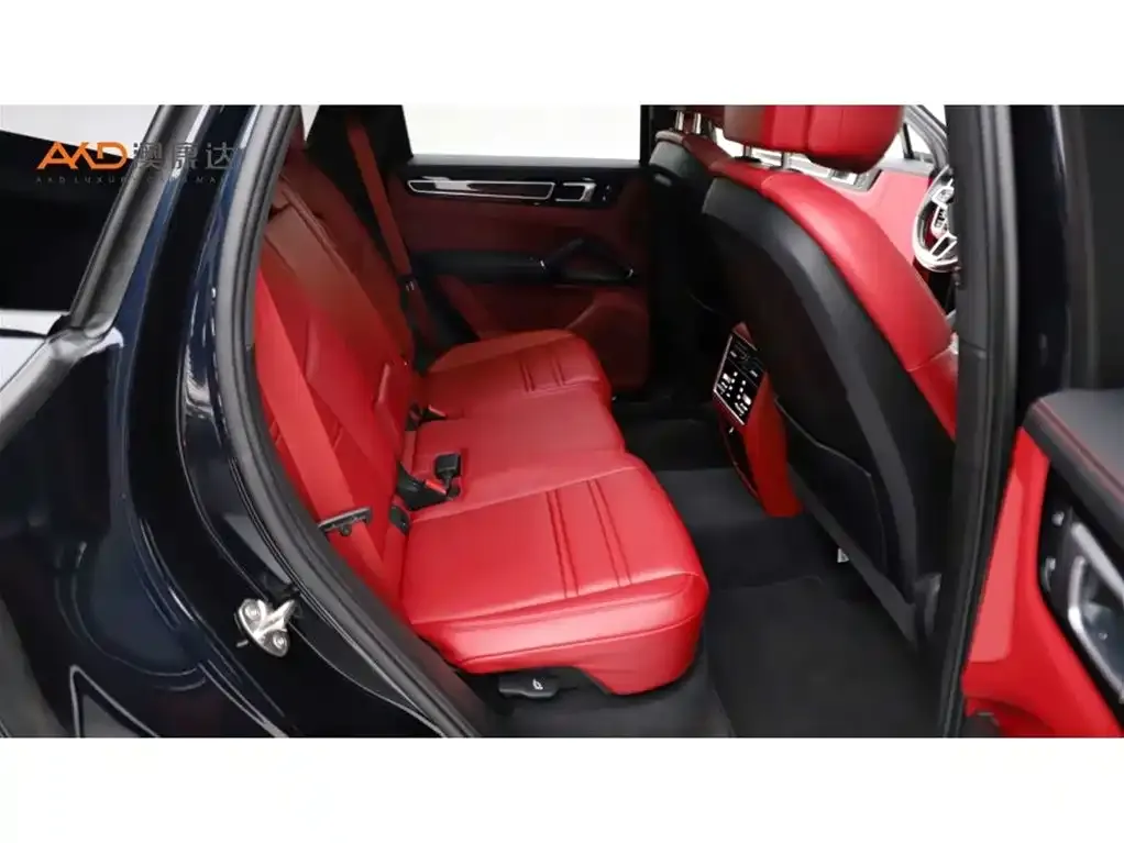 Porsche Cayenne 2023 из CN, фото 7