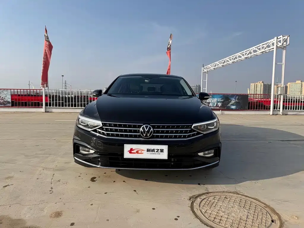 Volkswagen Magotan 2024 из CN, фото 1