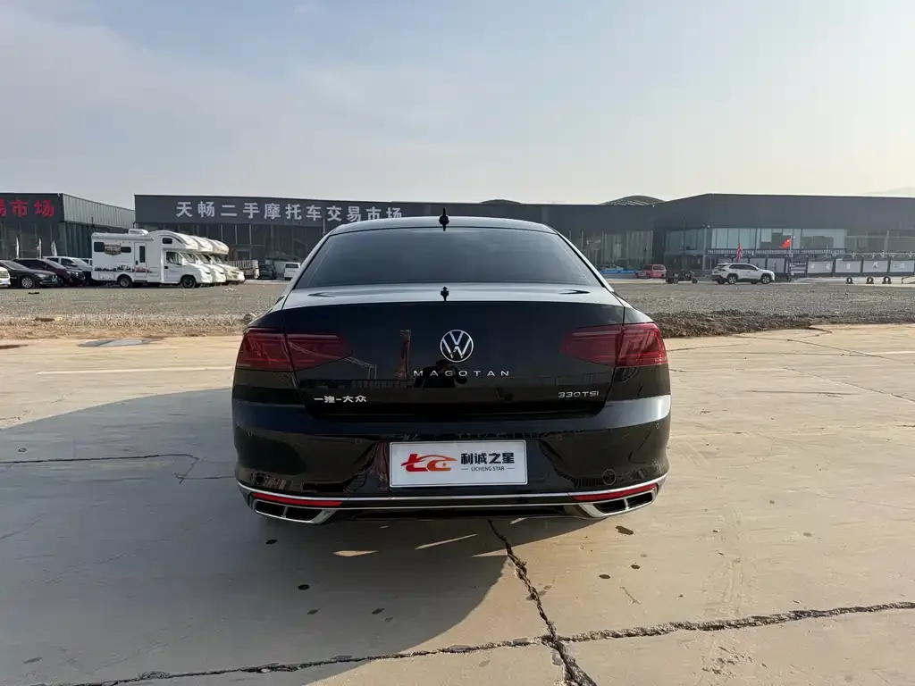 Volkswagen Magotan 2024 из CN, фото 8
