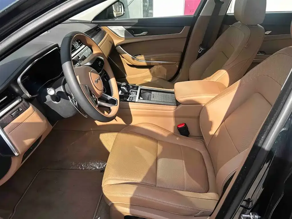 Jaguar XFL 2025 из CN, фото 7