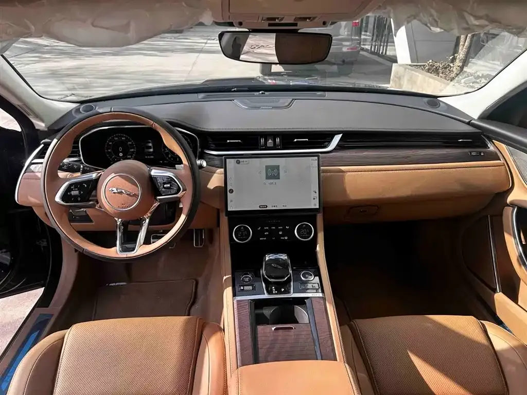 Jaguar XFL 2025 из CN, фото 6