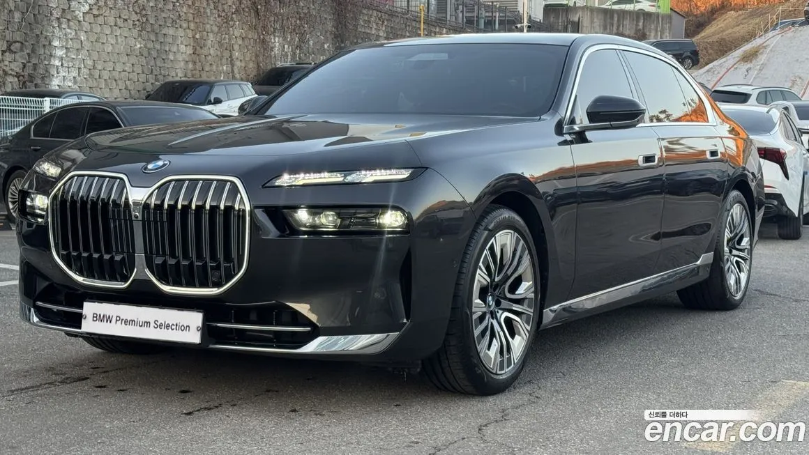 BMW 7-Series 2023 из KR, фото 1