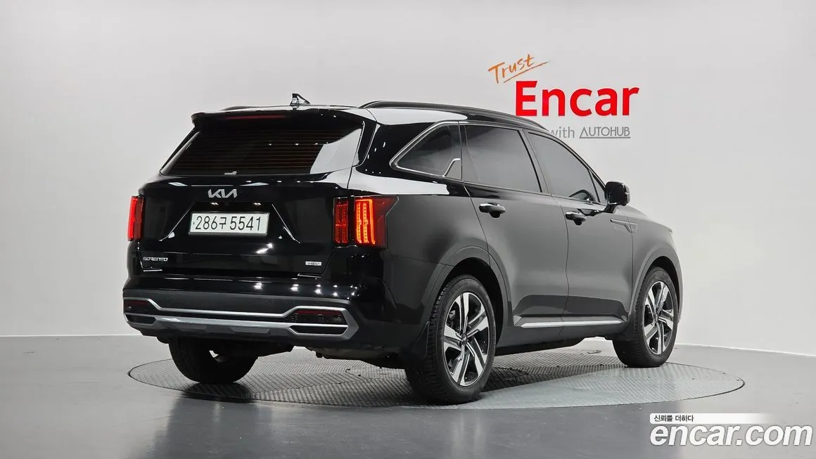 Kia Sorento — фото 2
