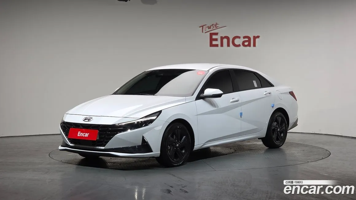 Hyundai AVANTE 2023 из KR, фото 1