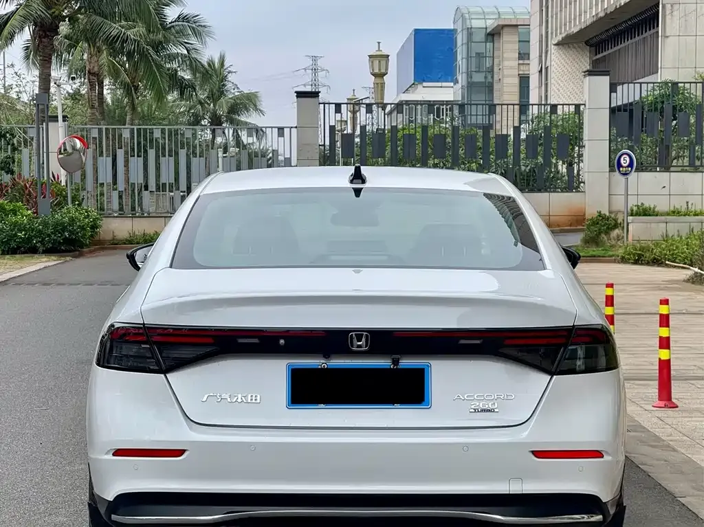 Honda Accord 2024 из CN, фото 8
