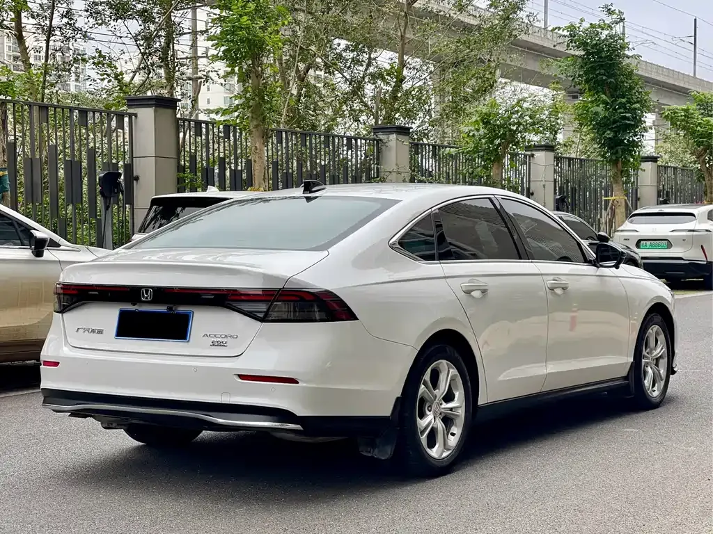Honda Accord 2024 из CN, фото 9
