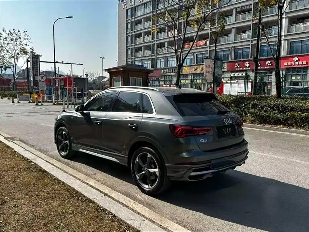 Audi Q3 2021 из CN, фото 10