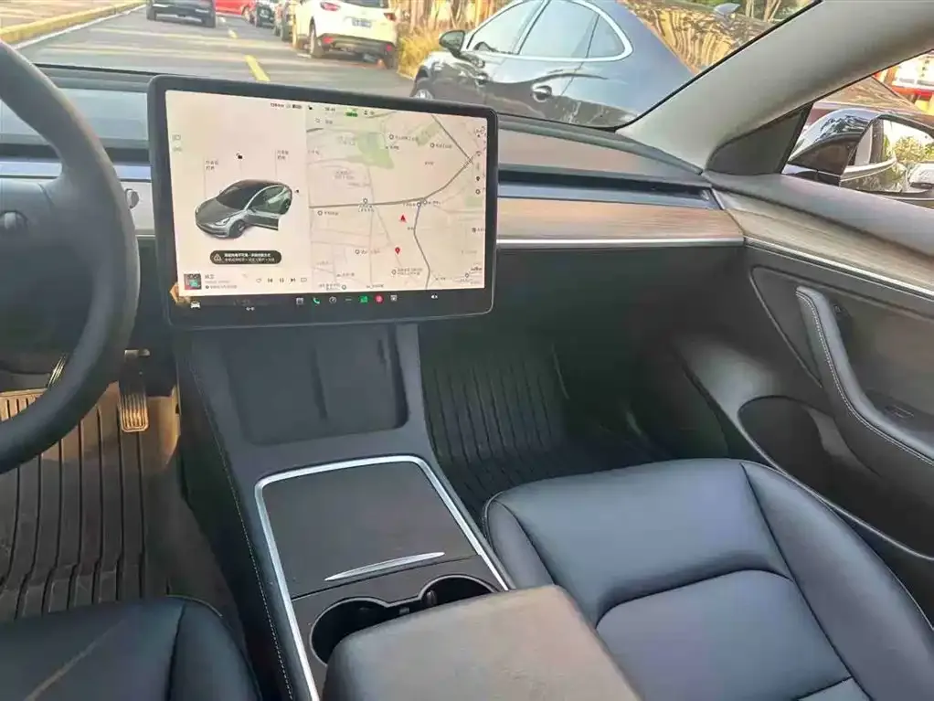 Tesla Model 3 2023 из CN, фото 4
