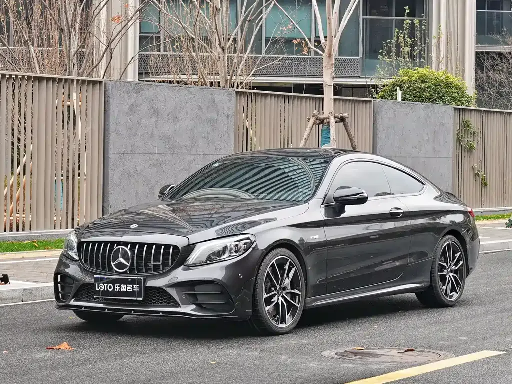 Mercedes-Benz C-Class AMG — фото 1