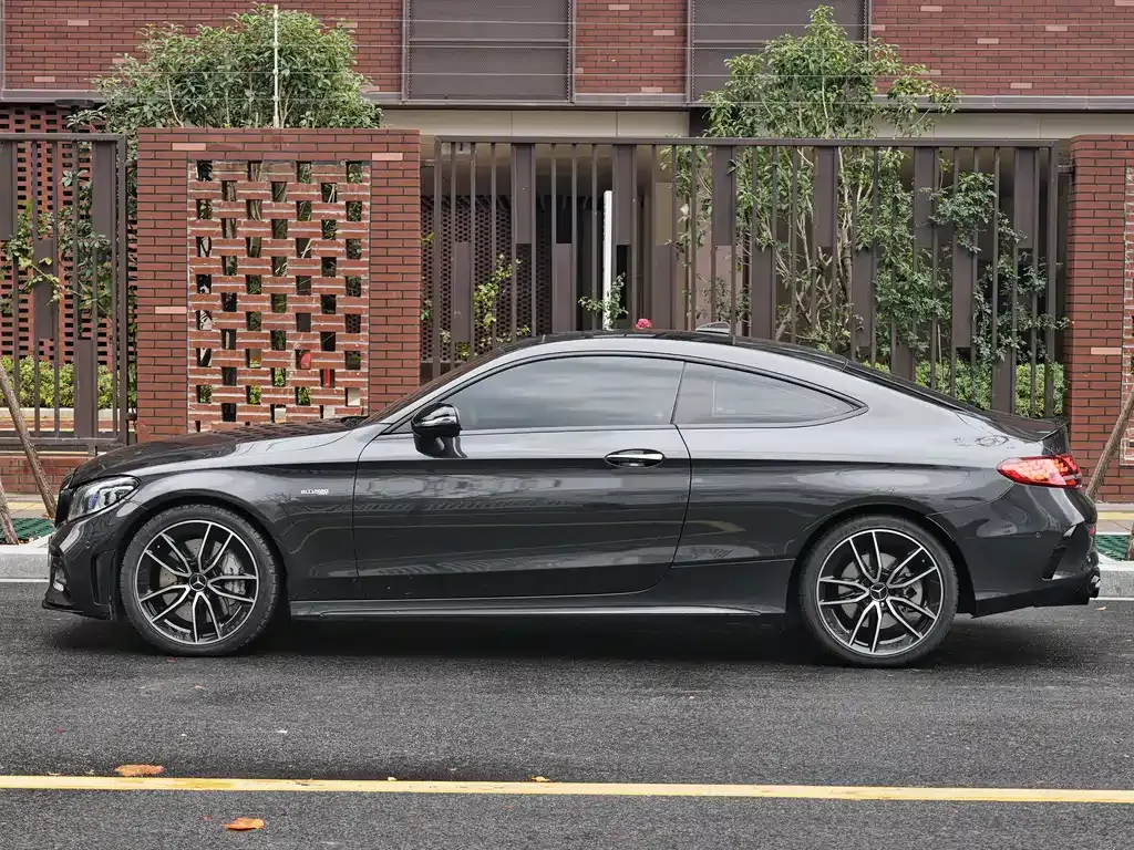 Mercedes-Benz C-Class AMG — фото 7