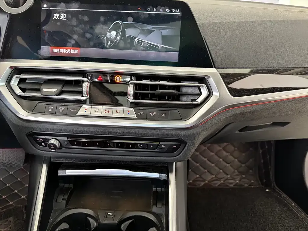 BMW 3 Series 2021 из CN, фото 9
